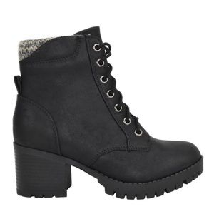 SODA lug sole combat boot